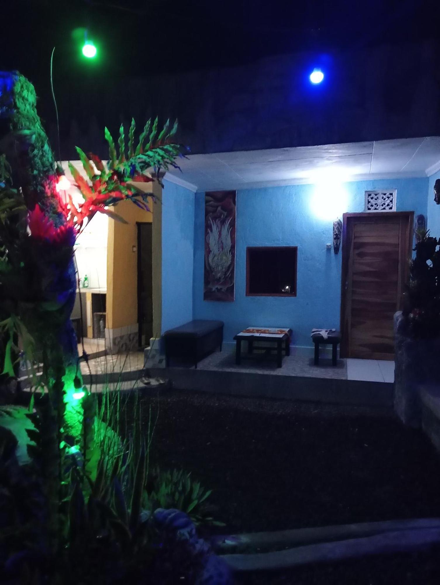 Atb Hostel Lovina  Exterior photo